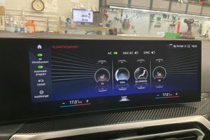 BMW i4 bild 14