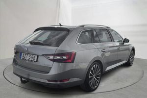 Skoda Superb bild 3