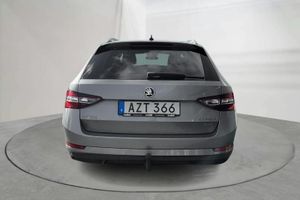 Skoda Superb bild 5