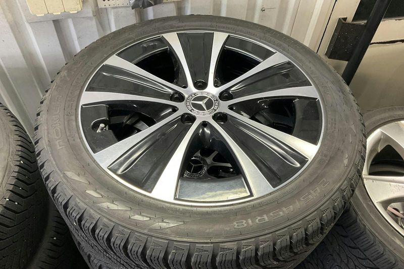 Mercedes E220 bild 16