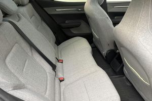 Volvo EX30 bild 8