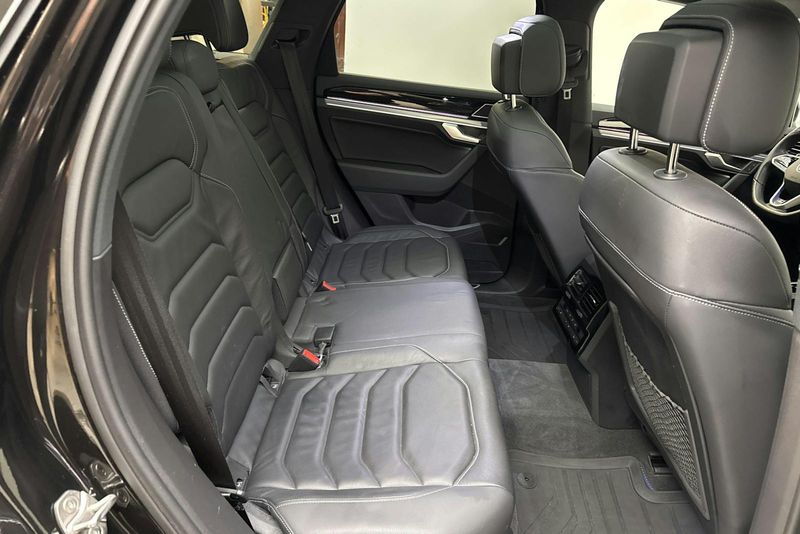 Volkswagen Touareg bild 8