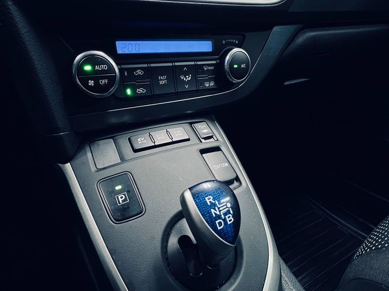 Toyota Auris bild 17