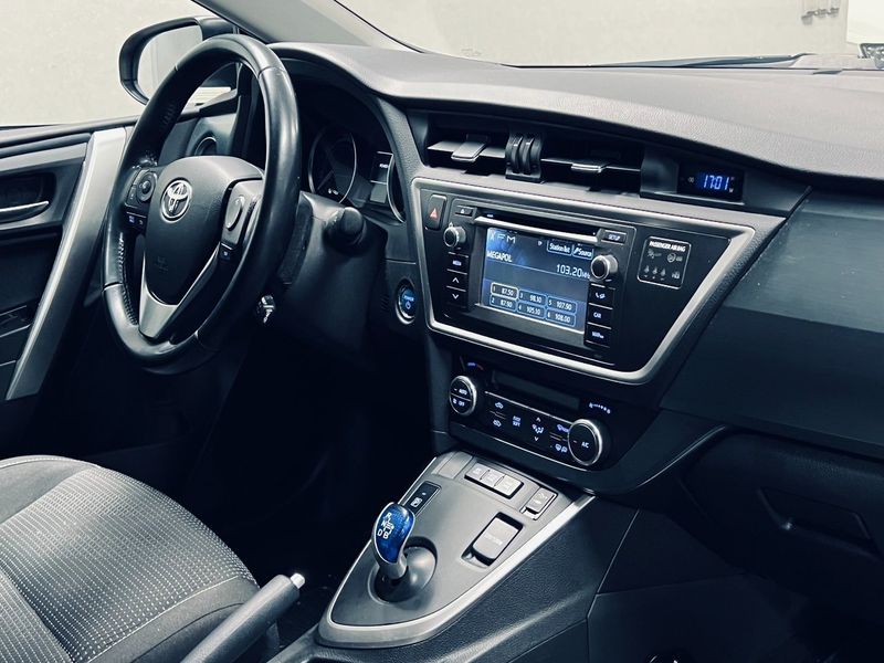 Toyota Auris bild 10