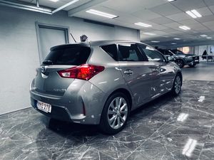 Toyota Auris bild 5