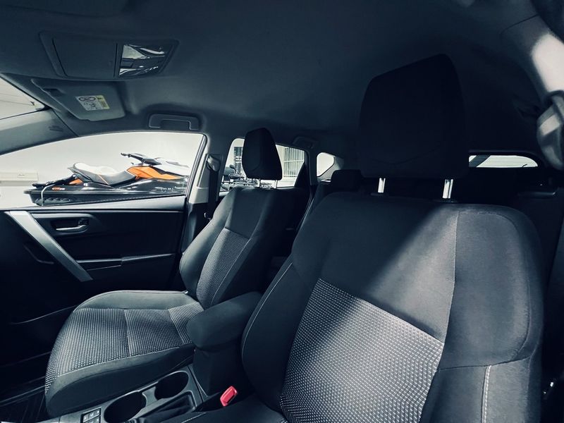 Toyota Auris bild 13