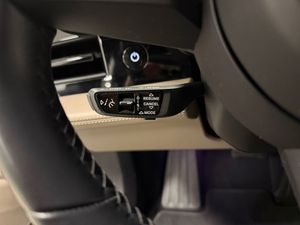 Porsche Taycan bild 19