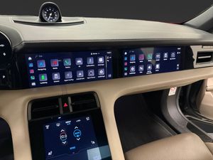Porsche Taycan bild 16