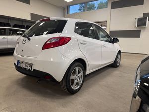 Mazda 2 bild 5