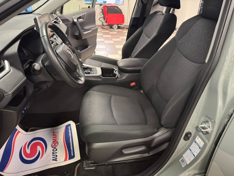 Toyota RAV4 bild 15