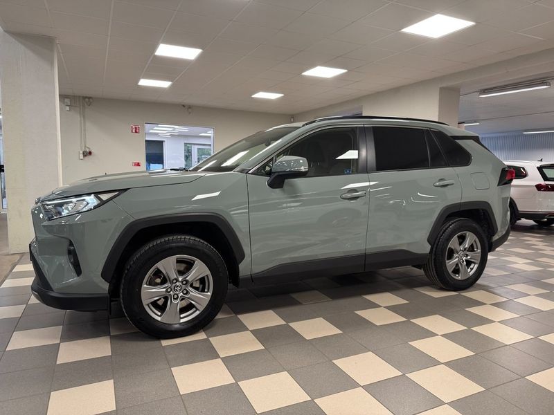 Toyota RAV4 bild 2