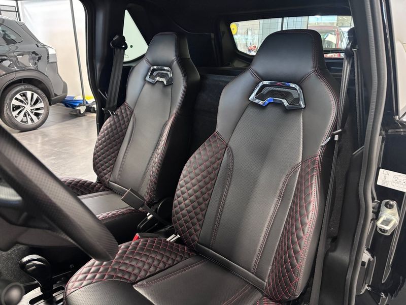 Ligier JS50 bild 5