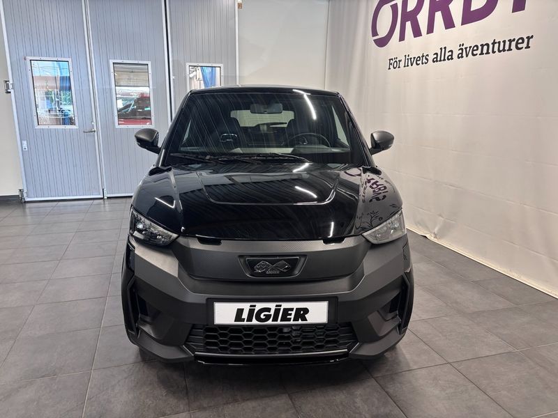 Ligier JS50 bild 3