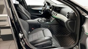 Mercedes E220 bild 3