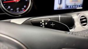 Mercedes E220 bild 16