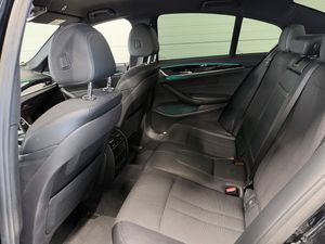 BMW 530 bild 12