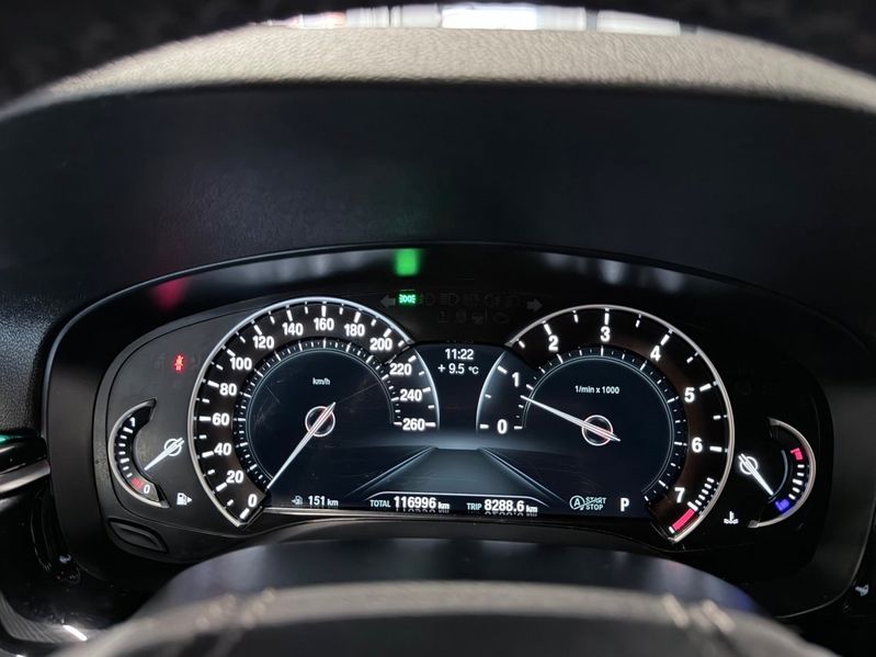 BMW 530 bild 13