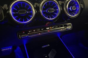 Mercedes EQA300 bild 13