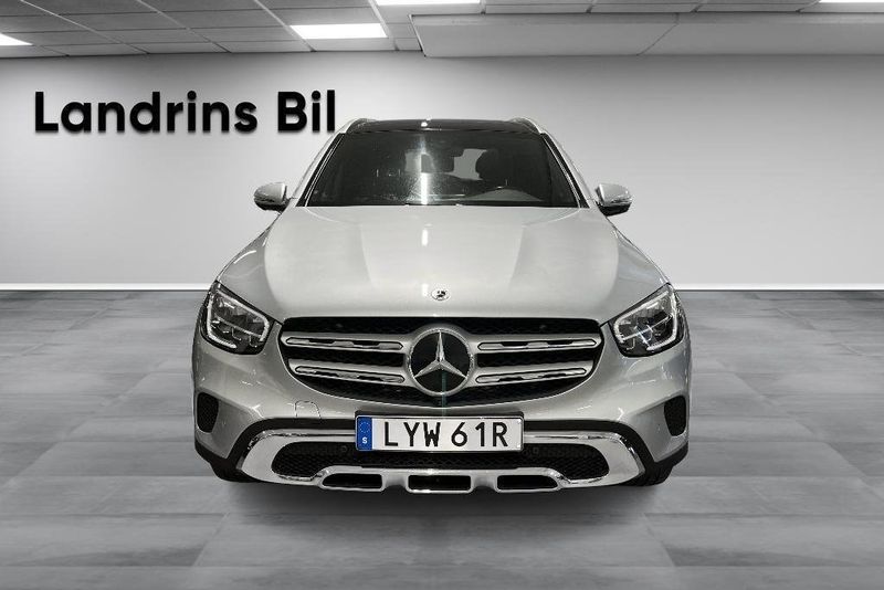 Mercedes GLC300 bild 2