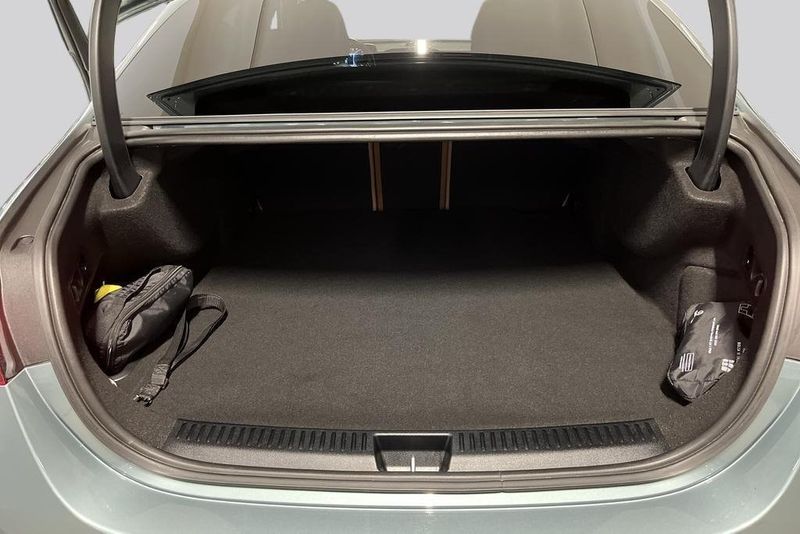 Mercedes E300 bild 14