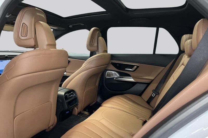 Mercedes E300 bild 9