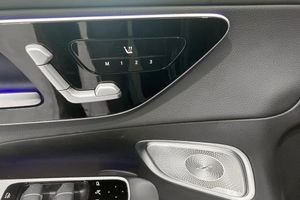 Mercedes GLC300 bild 8