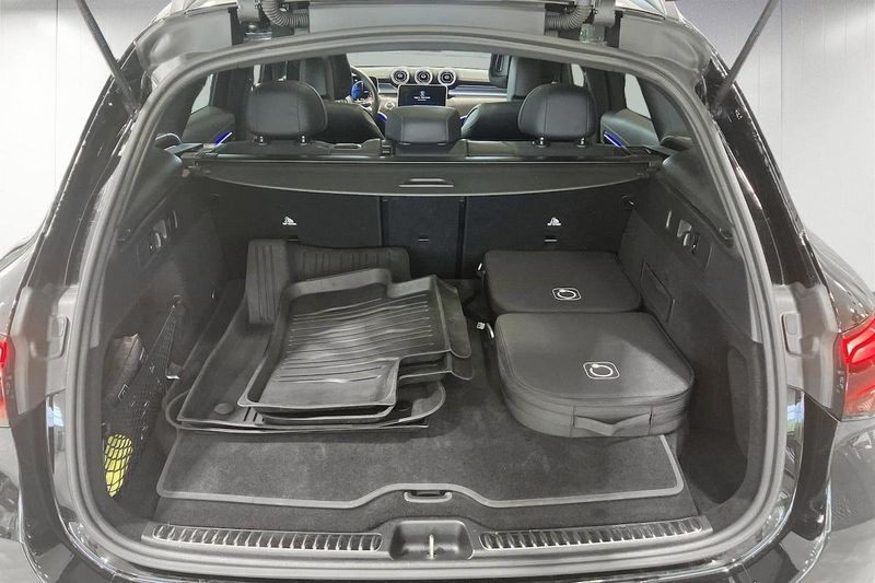 Mercedes GLC300 bild 12
