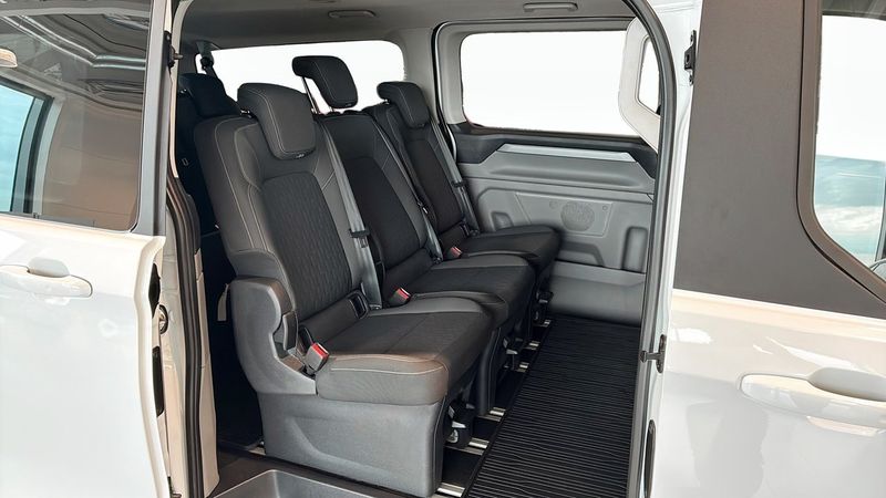 Ford Tourneo Custom bild 5