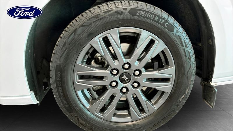 Ford Tourneo Custom bild 9