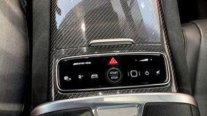 Mercedes EQE43 SUV bild 19
