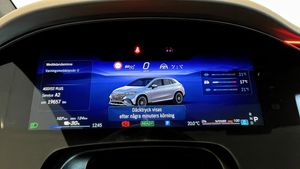 Mercedes EQE43 SUV bild 16