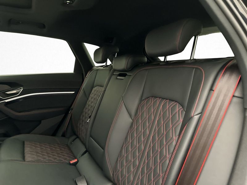 Audi Q8 e-tron bild 38