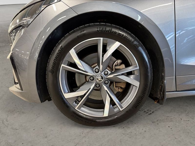 Skoda Enyaq bild 4