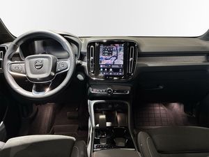 Volvo EX40 bild 6