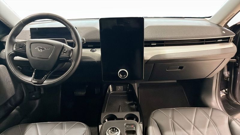 Ford Mustang Mach-E bild 4