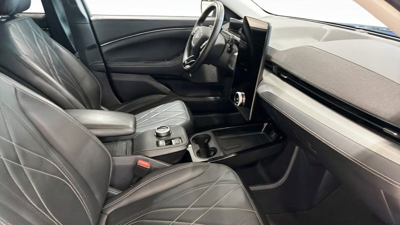 Ford Mustang Mach-E bild 3