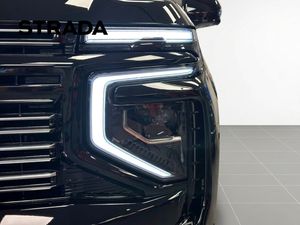 Chevrolet Suburban bild 18