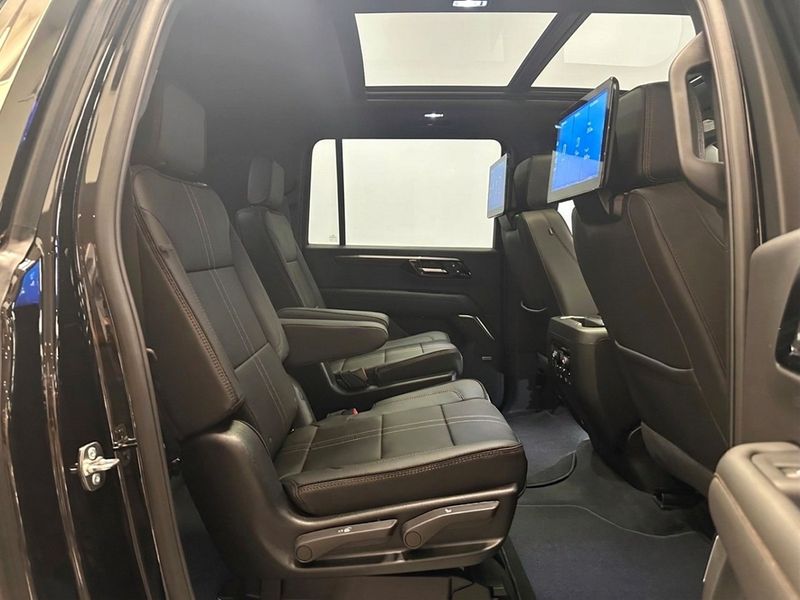 Chevrolet Suburban bild 31
