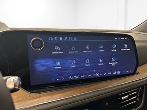 Chevrolet Suburban bild 29