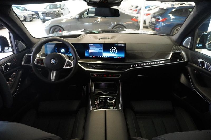 BMW X7 bild 15