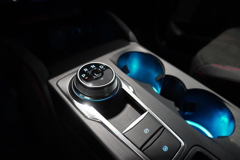 Ford Kuga bild 7
