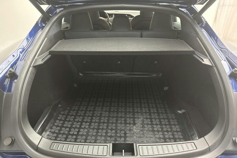 Tesla Model S bild 9
