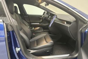 Tesla Model S bild 7