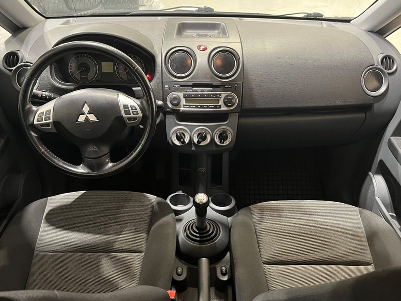 Mitsubishi Colt bild 12