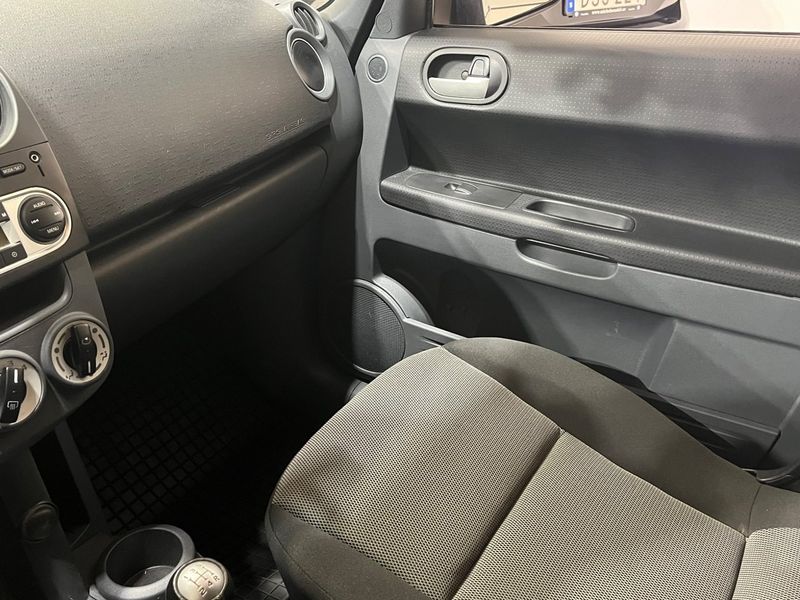 Mitsubishi Colt bild 15