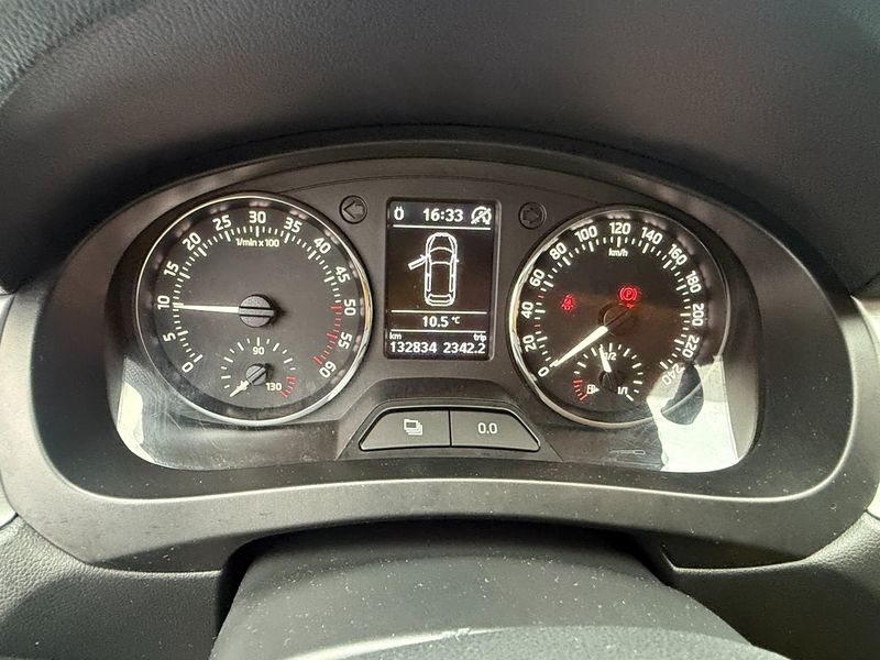 Skoda Rapid bild 12