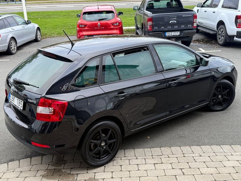 Skoda Rapid bild 4