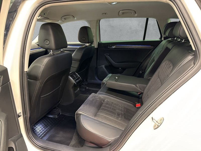Skoda Superb bild 13