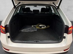 Skoda Superb bild 10