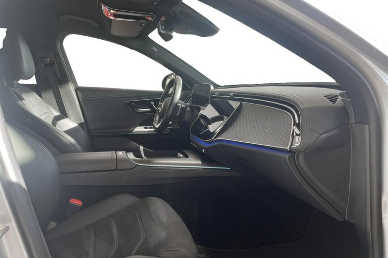 Mercedes E300 bild 9